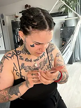 NyxTattoo online show from May 14, 2026, 12:02 pm