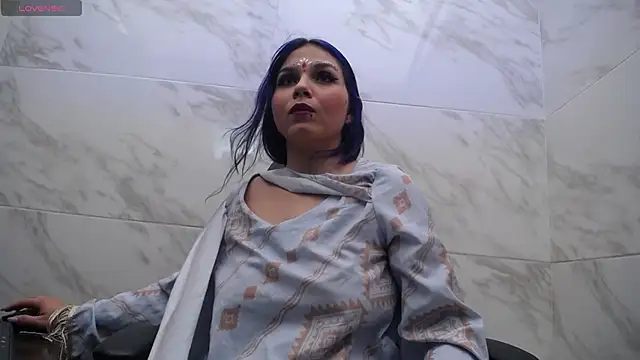 jasmine700141 online show from February 9, 2026, 7:34 pm