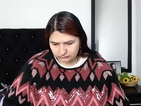 LauraHorny69 online show from February 9, 2026, 12:47 pm