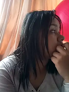 Snapshot of cami__sexy chatting on February 9, 2026, 10:30 pm cami sexy online show from February 9, 2026, 10:30 pm