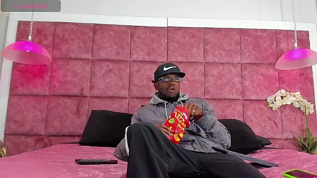 Snapshot of Jeff_Black99 chatting on February 18, 2026, 4:10 am Jeff Black99 online show from February 18, 2026, 4:10 am