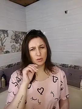 Snapshot of Koshova1836 chatting on March 2, 2026, 9:33 pm Koshova1836 online show from March 2, 2026, 9:33 pm