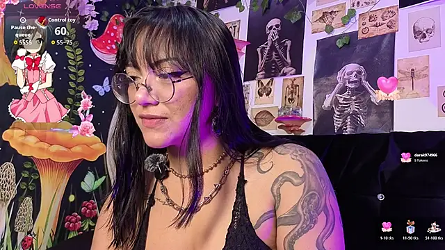 victoriia thompson online show from March 1, 2026, 8:20 pm