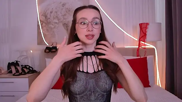 Emily Simon online show from June 1, 2026, 5:18 am