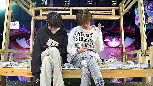 xiaohuangren01 online show from March 13, 2026, 11:21 pm