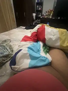 luvis69couple online show from February 16, 2026, 3:05 am