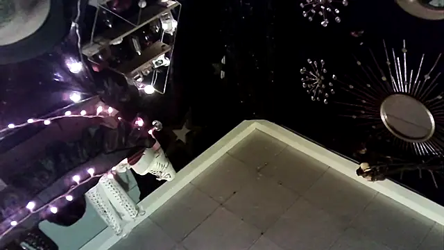 allymoon1369 online show from March 11, 2026, 6:40 am