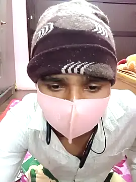 Snapshot of Cutiepie91 chatting on February 10, 2026, 4:17 pm Cutiepie91 online show from February 10, 2026, 4:17 pm