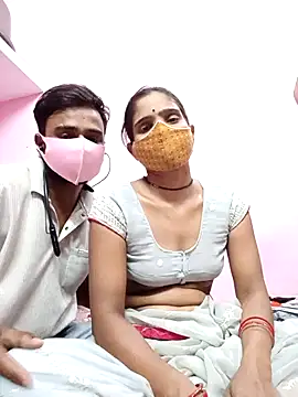 Cutiepie91 online show from April 18, 2026, 5:04 pm