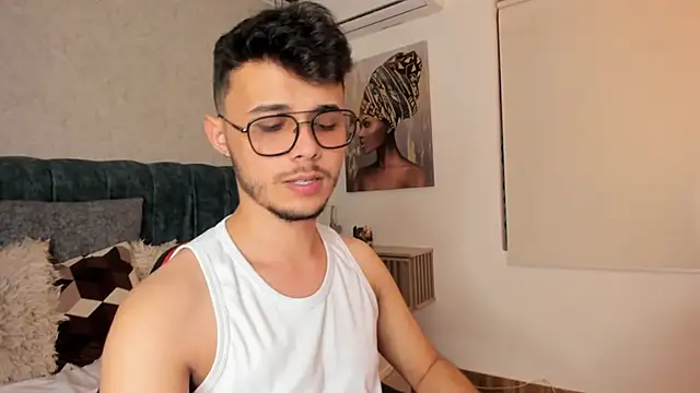 Snapshot of Alhan_Twink chatting on July 16, 2026, 7:38 am Alhan Twink online show from July 16, 2026, 7:38 am