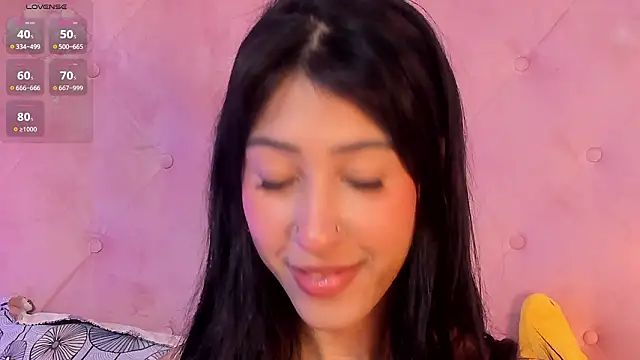 Snapshot of internett_sweetheart chatting on February 2, 2026, 4:22 am internett sweetheart online show from February 2, 2026, 4:22 am