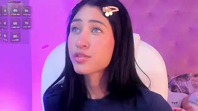 Snapshot of internett_sweetheart chatting on February 20, 2026, 6:26 am internett sweetheart online show from February 20, 2026, 6:26 am