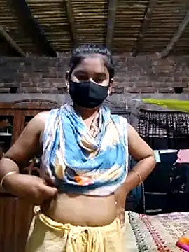 Hot Sweeti online show from April 3, 2026, 11:00 pm