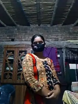 Snapshot of Hot_Sweeti chatting on February 28, 2026, 1:44 pm Hot Sweeti online show from February 28, 2026, 1:44 pm