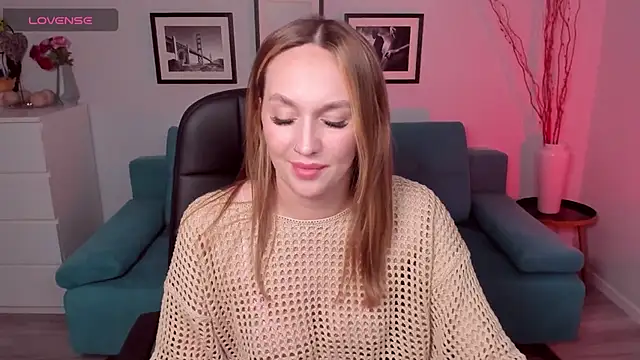 EvieMagical online show from February 17, 2026, 6:00 am