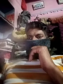 Snapshot of Hairymax_boy chatting on January 18, 2026, 3:48 pm Hairymax boy online show from January 18, 2026, 3:48 pm