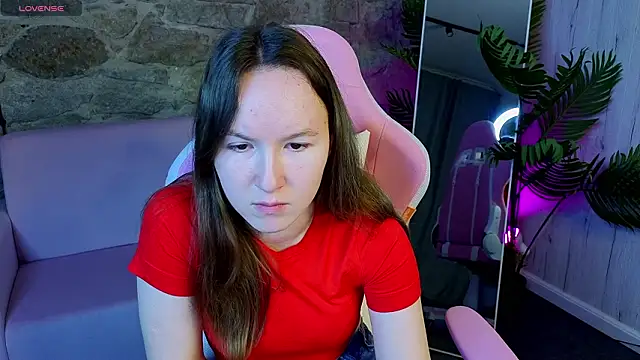 Snapshot of SindieStorm chatting on February 16, 2026, 1:37 am SindieStorm online show from February 16, 2026, 1:37 am