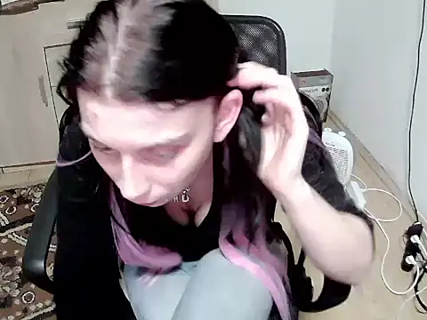 Snapshot of Lexagrimes chatting on February 9, 2026, 9:24 pm Lexagrimes online show from February 9, 2026, 9:24 pm