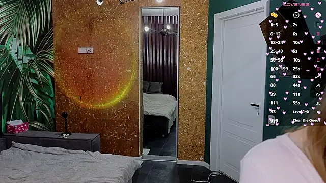 vickky shy online show from March 13, 2026, 6:57 pm