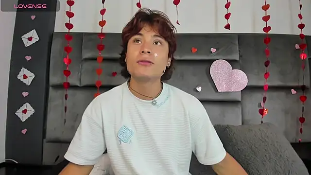 Liam Grant online show from February 10, 2026, 7:02 pm