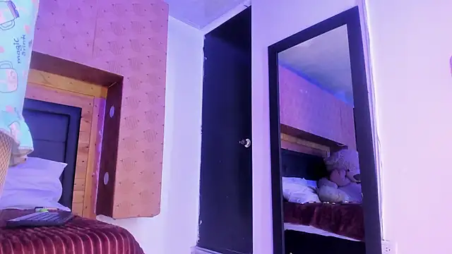 Snapshot of Samantha_Blaze1 chatting on February 20, 2026, 11:12 am Samantha Blaze1 online show from February 20, 2026, 11:12 am