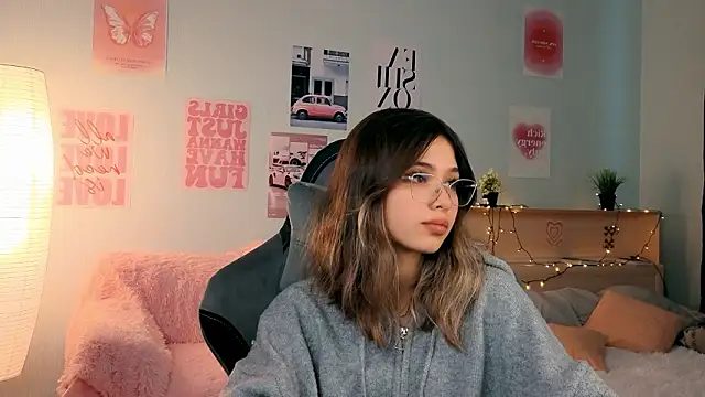 Snapshot of dinnerwithflowers chatting on February 27, 2026, 1:11 pm dinnerwithflowers online show from February 27, 2026, 1:11 pm