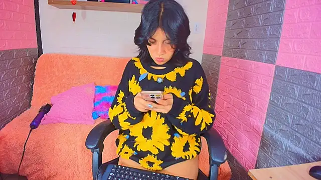 hotcakes uwu online show from May 14, 2026, 1:13 am