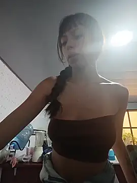 -Lore- online show from February 15, 2026, 3:33 pm