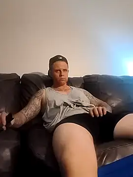 ThickaThuckDick07 online show from April 21, 2026, 5:58 am