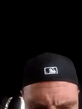 ThickaThuckDick07 online show from April 17, 2026, 9:39 pm