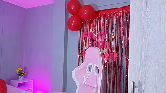 Snapshot of Sofia__Salazar chatting on February 15, 2026, 11:42 am Sofia Salazar online show from February 15, 2026, 11:42 am