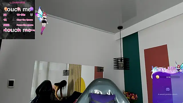 VanessaDoofenshmirtz online show from February 20, 2026, 1:02 pm