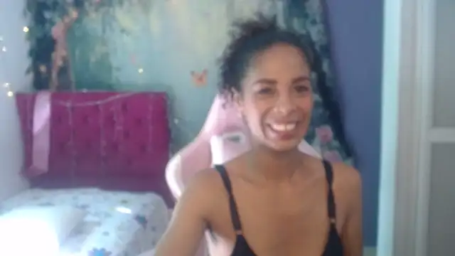 Snapshot of rosa_skinny chatting on June 30, 2026, 7:25 pm rosa skinny online show from June 30, 2026, 7:25 pm