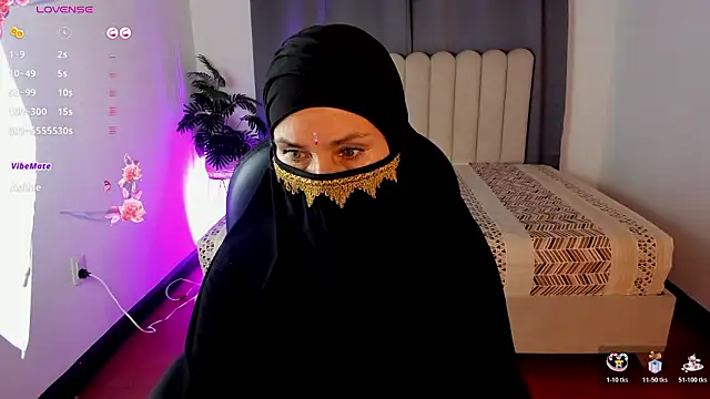 Snapshot of Latifa_ali chatting on February 21, 2026, 2:35 am Latifa ali online show from February 21, 2026, 2:35 am