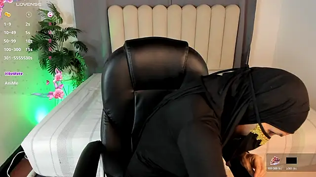 Snapshot of Latifa_ali chatting on February 13, 2026, 2:11 am Latifa ali online show from February 13, 2026, 2:11 am