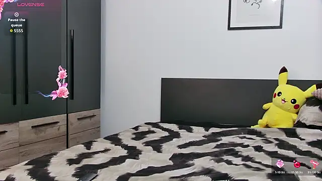 Snapshot of miiastaar chatting on February 5, 2026, 8:15 pm miiastaar online show from February 5, 2026, 8:15 pm