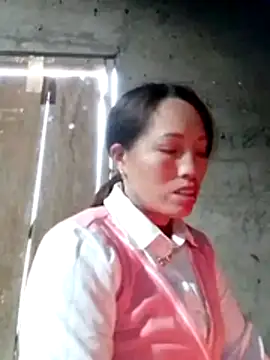 Snapshot of Gummiesu chatting on February 3, 2026, 1:49 am Gummiesu online show from February 3, 2026, 1:49 am