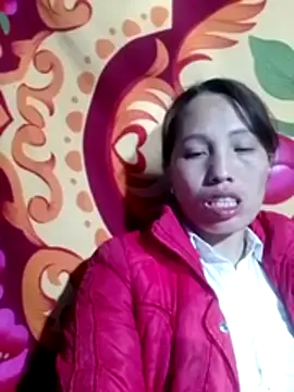 Snapshot of Gummiesu chatting on February 5, 2026, 1:51 pm Gummiesu online show from February 5, 2026, 1:51 pm