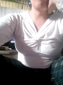 Gummiesu online show from April 18, 2026, 7:33 am