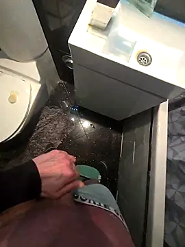 BlnAktivGay online show from March 20, 2026, 8:32 pm