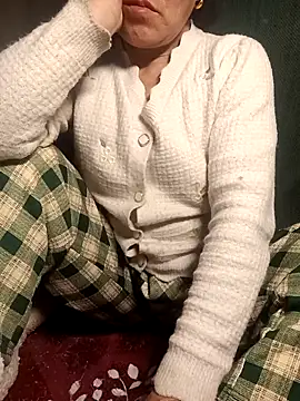Snapshot of LoveShae_01 chatting on February 13, 2026, 3:23 pm LoveShae 01 online show from February 13, 2026, 3:23 pm