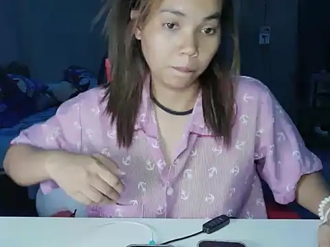 Pearlveil online show from March 6, 2026, 4:57 pm