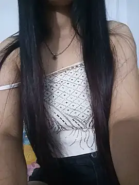 Stella6996 online show from August 5, 2026, 4:12 pm