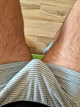 vali23 online show from February 20, 2026, 11:12 am