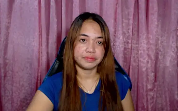 Snapshot of pinay_mayahiga chatting on May 5, 2026, 2:42 pm pinay mayahiga online show from May 5, 2026, 2:42 pm
