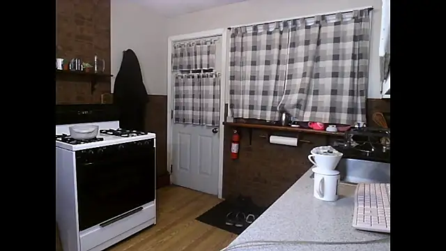 Snapshot of VanFairy526 chatting on February 14, 2026, 10:59 am VanFairy526 online show from February 14, 2026, 10:59 am