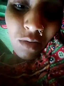 Snapshot of Juli_rathore chatting on June 27, 2026, 12:05 am Juli rathore online show from June 27, 2026, 12:05 am
