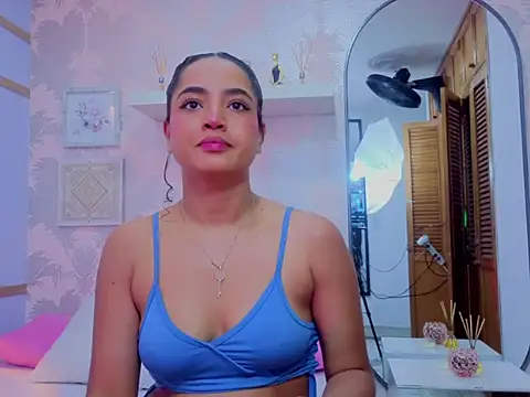 Emma Thompssonn online show from March 28, 2026, 11:55 am