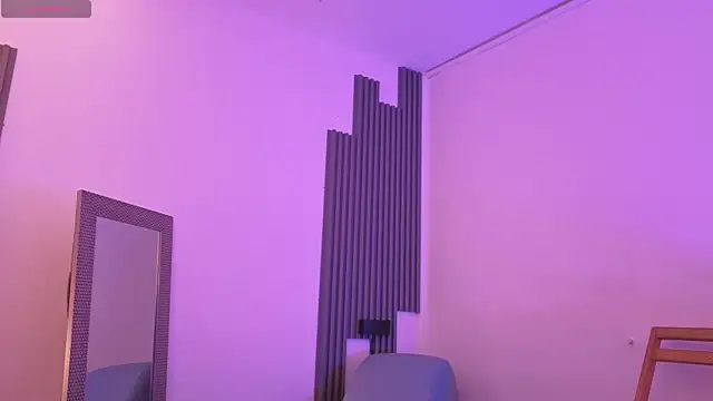 fransheskarossi online show from February 25, 2026, 12:05 pm