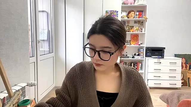 Snapshot of SaintMari chatting on February 6, 2026, 12:12 pm SaintMari online show from February 6, 2026, 12:12 pm